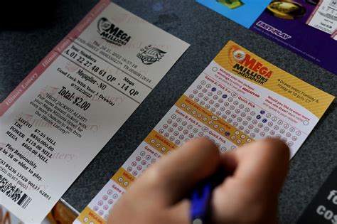 Mega Millions jackpot grows: How close is it to becoming a record-setting prize?